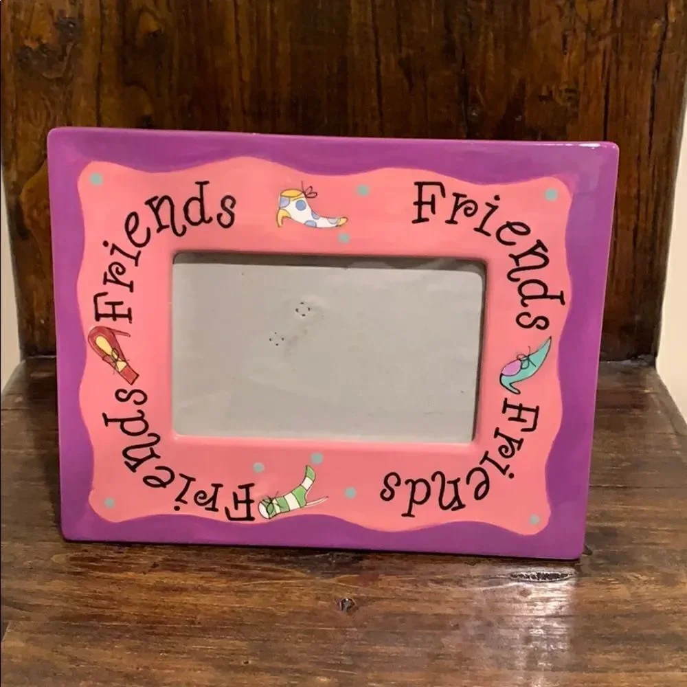 Friends Photo Frame 4x6  - Picture 2 of 4